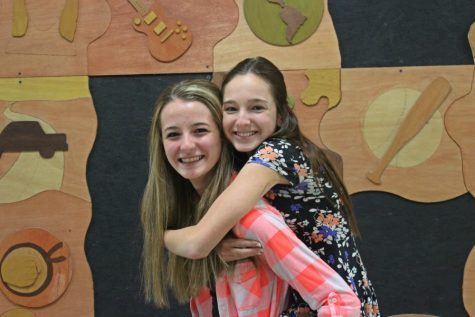 Gwen and Alivia are two freshmen who are inseparable.