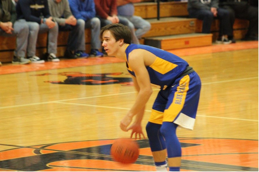Tanner Worthing scored 10 against Glendale, one of three B-A players in double figures.