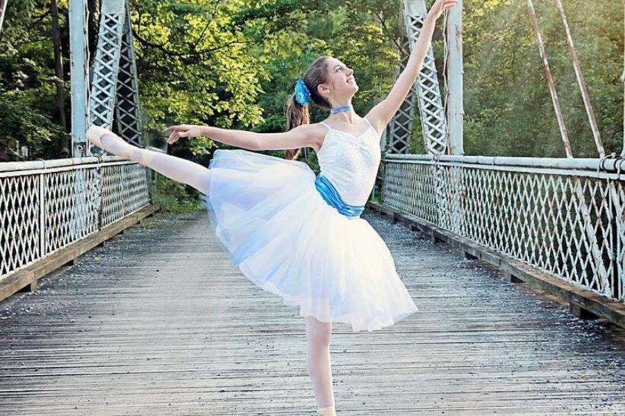 Emily Osborne is a junior who loves to dance.