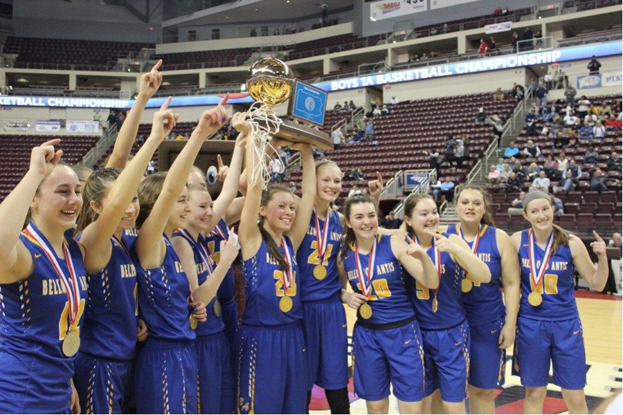 The girls  basketball team is back to defend its PIAA championship this season, seeking also an elusive District 6 crown.