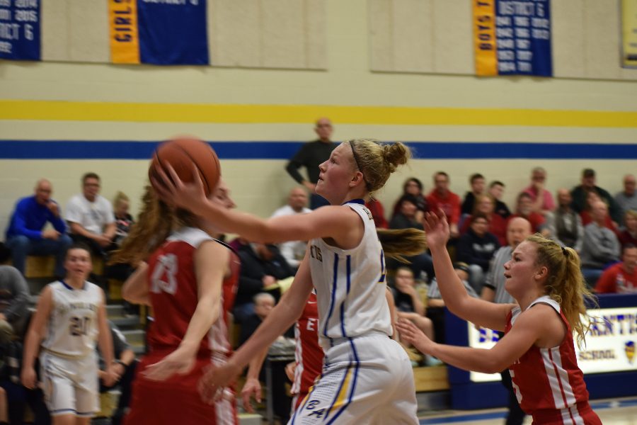 Alli Campbell went wild against Claysburg, and the Lady Devils needed all of her 40 points in a 2-point win.