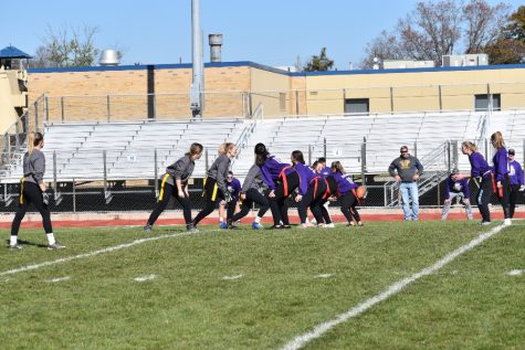The juniors defeated the seniors in the annual powderpuff game on Sunday.