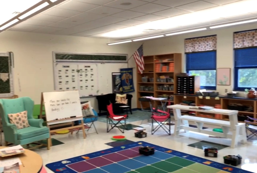 Mrs. Sabatula has her flexible seating organized around a common space in the classroom.