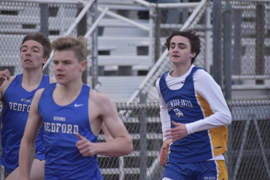 Jacob Baker running his 100. (Bailee Conway)