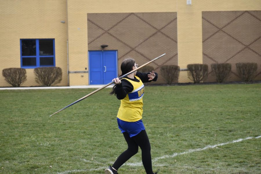 Abigail  Laird throwing javelin. (Bailee Conway)