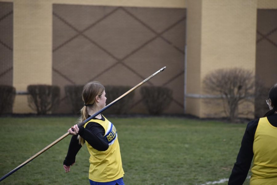 Johanna Heckman throwing javelin. (Bailee Conway)