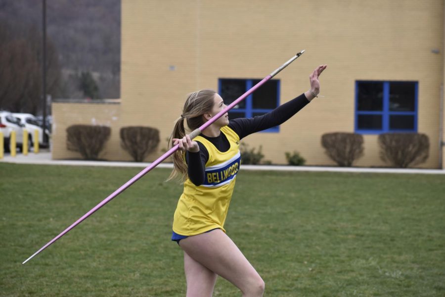 Addy Turek throwing the javelin. (Bailee Conway)