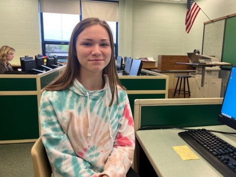 Jaylnn Partner excels in her writing abilities, who likes to write her own books.