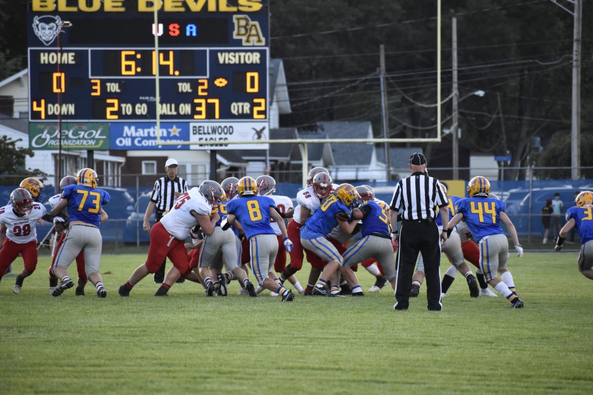 Bellwood will look to dominate in the trenches this week.