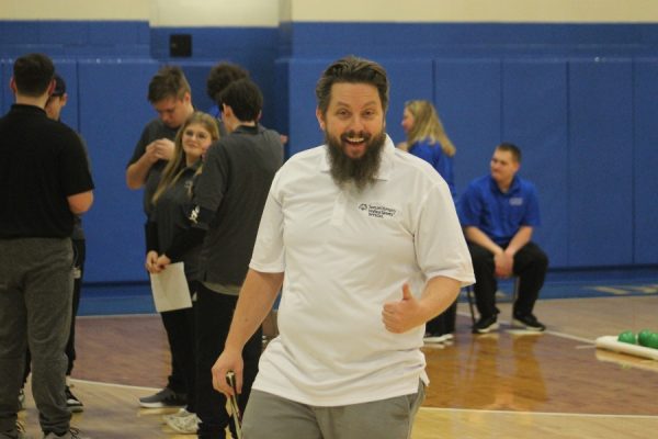 Mr. Stewart gave the thumbs up as an official at yesterdays unified bocce match.