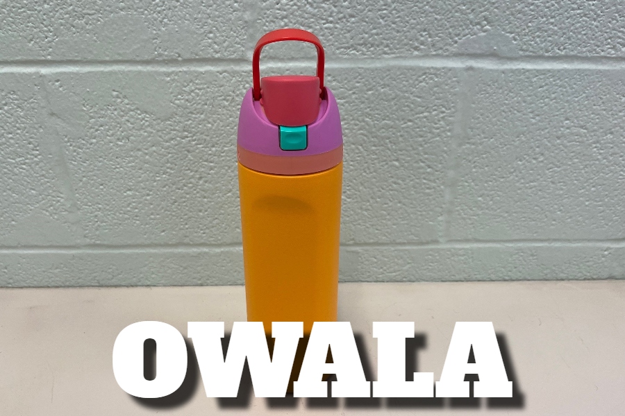 Owala bottles may replace Stanley Cups as the cool new water container.