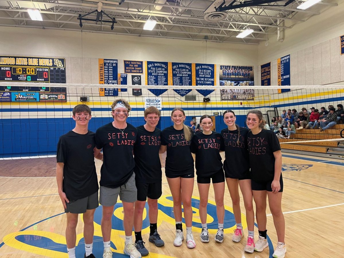 The+Setsy+Ladies+took+home+the+championship+of+Aevidums+second+annual+schoolwide+volleyball+tournament.+Team+members+included%2C+left+to+right%3A+Holden+Schreier%2C+Connor+Cobaugh%2C+Chance+Schreier%2C+Addalyn+Turek%2C+Ava+Patton%2C+Ava+Hassler%2C+and+Scotlyn+Hassler.%2C