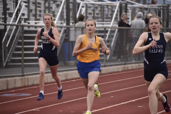 Freshman Julie Kraft placed third in the 800 meters at the LHAC championships.