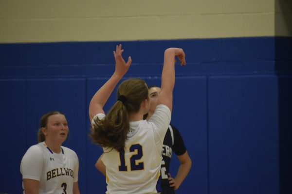 Jenna Norton takes a foul shot.