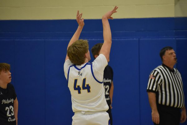 Photo Story: BA Basketball Senior Night