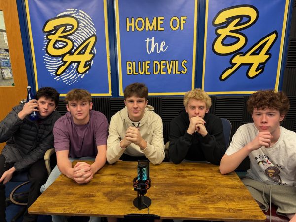 Landon Hostler, Chance Hawk, Brady McConnell, Jackson Dorminy, and Connor Stivers are debating the pressing questions on the Unnamed Podcast.